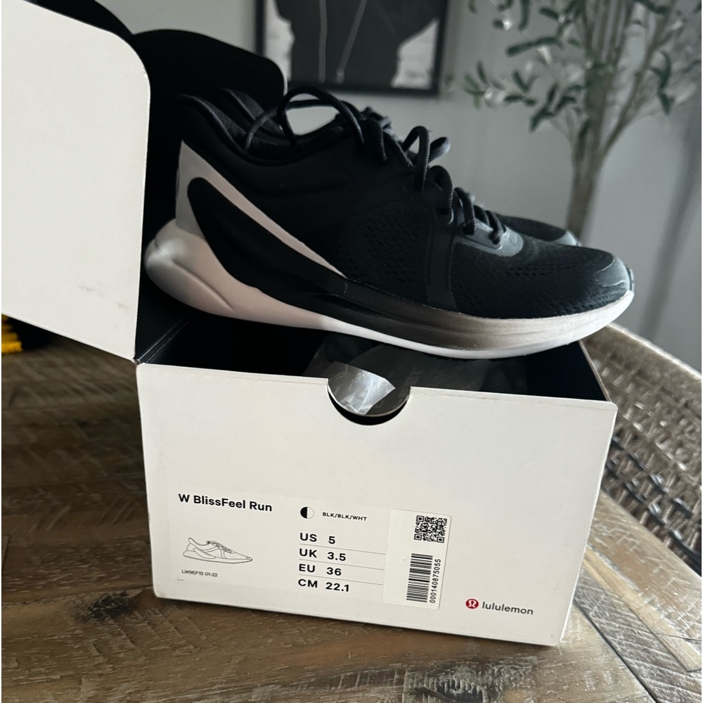 Lululemon W BlissFeel Run Sneakers